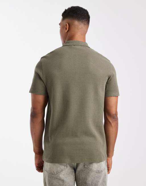 Polo caqui de corte estándar con cremallera de punto gofrado de ASOS DESIGN, 3 de 5