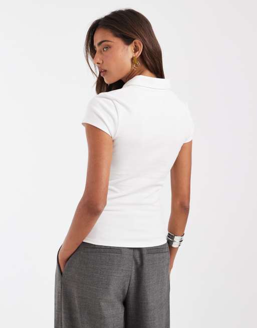 Polo color crema con diseño encogido de puntilla de ASOS DESIGN, 4 de 4