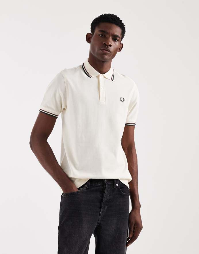 Fred Perry Polo color crudo con ribetes dobles y logo de