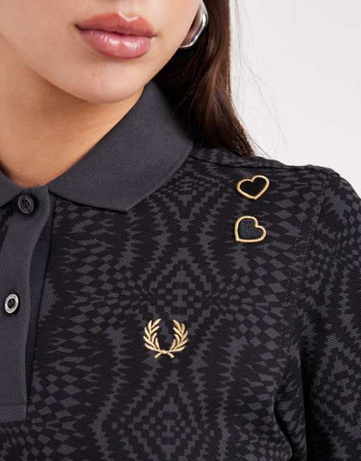 Polo gris oscuro con estampado de Fred Perry, 3 de 4