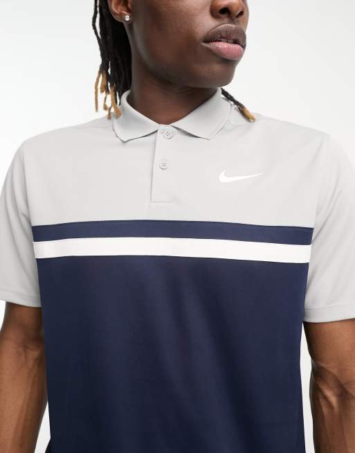Polo gris y blanco con diseño color block Victory Dri-Fit de Nike Golf