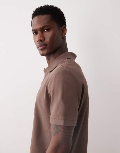 Polo marrón con cuello abierto de piqué de Calvin Klein Jeans, 4 de 5