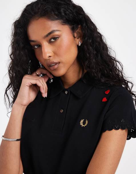 Polo negro con detalle bordado de Fred Perry x Amy Winehouse - view 1