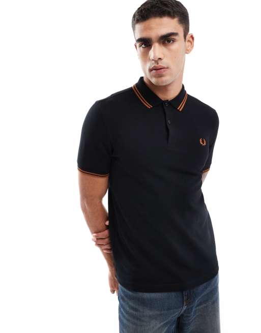 Polo negro y naranja con ribetes dobles de Fred Perry, 4 de 4