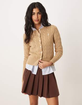 Polo Ralph Lauren - Baumwoll-Strickjacke in Vintage-Khaki mit Markenlogo und Zopfmuster-Grün