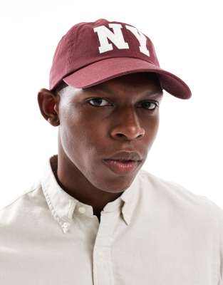 Polo Ralph Lauren - Casquette de baseball en sergé avec appliqué NY - Bordeaux-Rouge