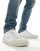 Thumbnail 1 van 5
