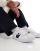 Thumbnail 1 van 5