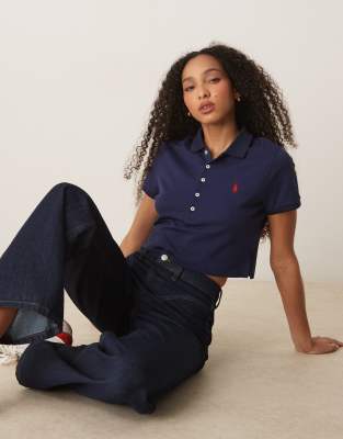 Polo Ralph Lauren - Cropped Polohemd in Marineblau mit Markenlogo