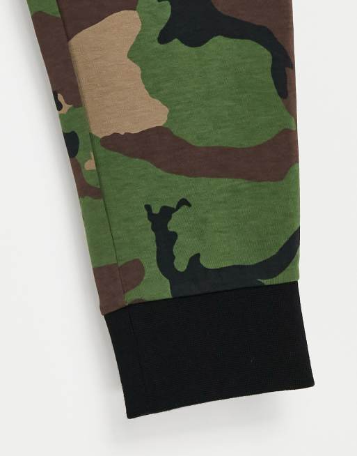 Polo Ralph Lauren double knit tech camo print cuffed joggers in surplus camo  | ASOS