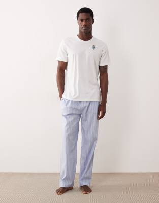 Polo Ralph Lauren - Ensemble de pyjama avec pantalon rayé et t-shirt à logo Polo Bear - Blanc/bleu-Multicolore
