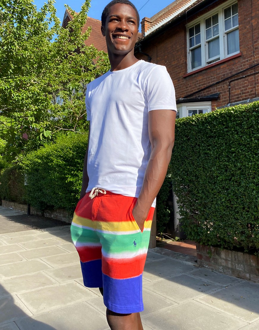 Polo Ralph Lauren – Flerfärgade randiga shorts av lätt loopback-tyg med spelarelogga