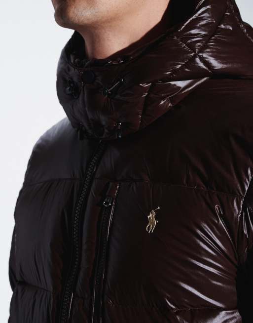Polo Ralph Lauren Gorham dunjakke med ikonlogo, glansfuld overflade og isolering, brun, 3 af 9