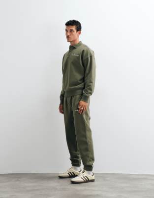Joggers 4