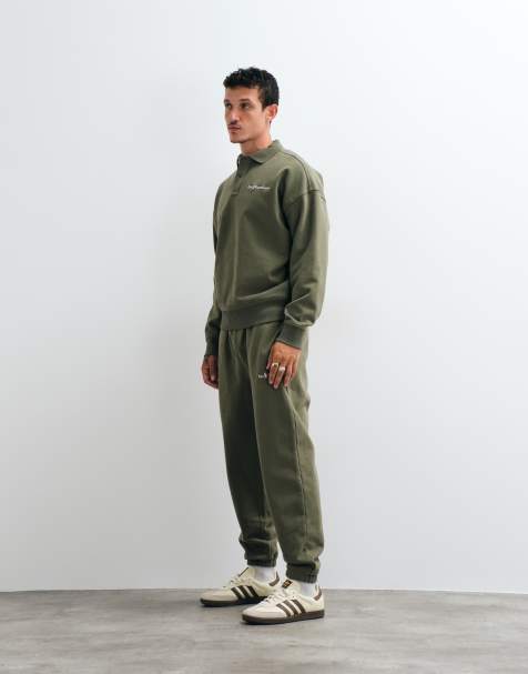 Polo Ralph Lauren heavyweight relaxed fit joggers in khaki - view 1