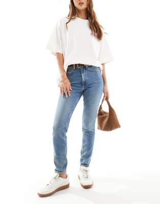 high rise skinny jean in blue