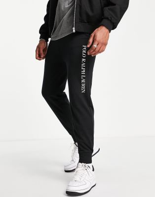 Polo Ralph Lauren - Joggingbroek met tekstlogo op de zijkant in zwart | ASOS