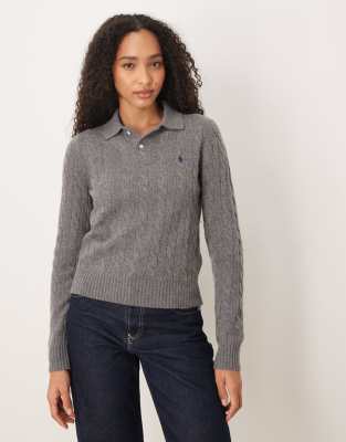 Polo Ralph Lauren - Langärmliges, gestricktes Polo-Oberteil in Grau mit Zopfmuster