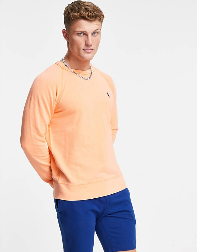 Polo Ralph Lauren - lightweight sweatshirt with player logo in peach