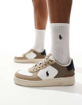 Кроссовки Polo Ralph Lauren Masters Court бежевого цвета с белыми вставками 28790₽