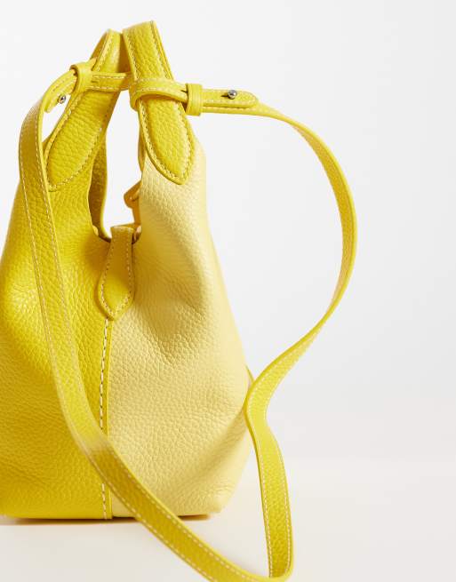 Polo Ralph Lauren Play pebble 100% leather medium tote bag in yellow, 3 of 4