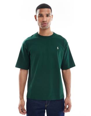 Polo Ralph Lauren – Schweres Relaxed Fit T-Shirt in Dunkelgrün mit Logo-Schriftzug auf dem Rücken - view 1