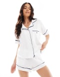 [Polo Ralph Lauren] Polo Ralph Lauren short sleeve shirt and shorts piped pyjama set in white XL White