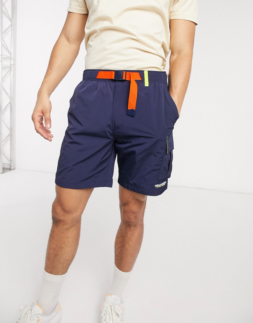 Polo Ralph Lauren - Sport Capsule - Nylon cargoshort met riem in marineblauw