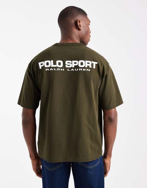 Polo Ralph Lauren - Sport Capsule - Ruimvallend T-shirt met vlaglogo en print op de achterkant in olijfgroen - view 1