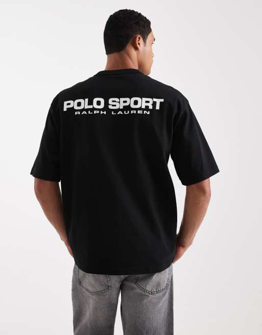 Polo Ralph Lauren - Sport Capsule - Uniseks T-shirt met ruimvallende pasvorm en flag-logo op de achterkant in zwart