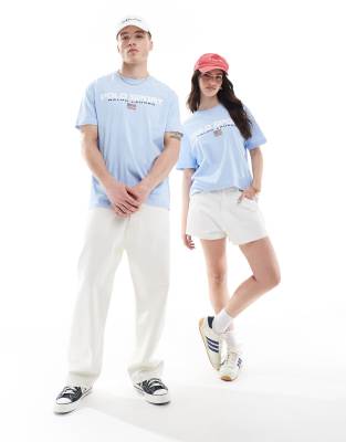 Polo Ralph Lauren - Sport Capsule - Unisex-T-Shirt in Hellblau mit klassischem Oversize-Schnitt und großem Flaggen-Logo ...