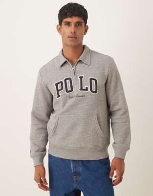 Polo Ralph Lauren - Sweat à col zippé et grand logo manuscrit style universitaire - Gris foncé chiné