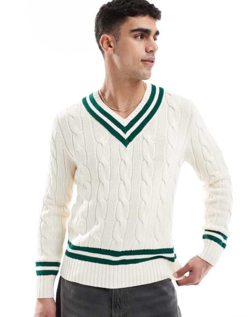 Polo Ralph Lauren – Sweter w krykietowym stylu z dekoltem w kształcie litery V z bawełnianej dzianiny o warkoczowym splocie w kremowo-ciemnozielonym kolorze
