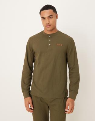 Polo Ralph Lauren - T-shirt gaufré à col boutonné et manches longues avec logo - Vert foncé