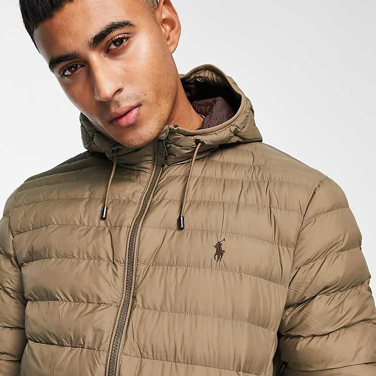 Polo Ralph Lauren - Terra - Lichtgewicht gewatteerd jack met capuchon in  taupe | ASOS polo ralph lauren terra jacket