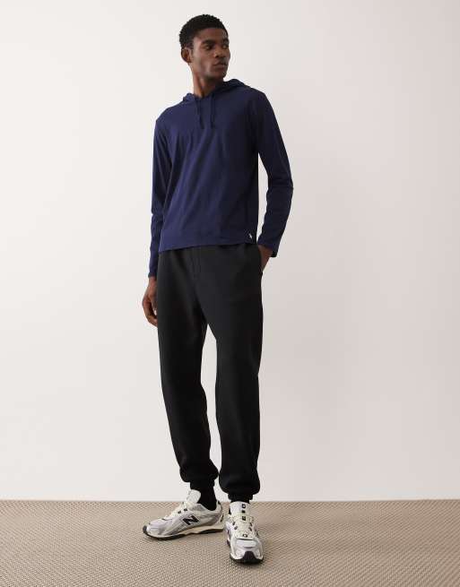 Polo Ralph Lauren - Top da casa in cotone liquido blu navy con cappuccio e logo in coordinato, 2 di 5