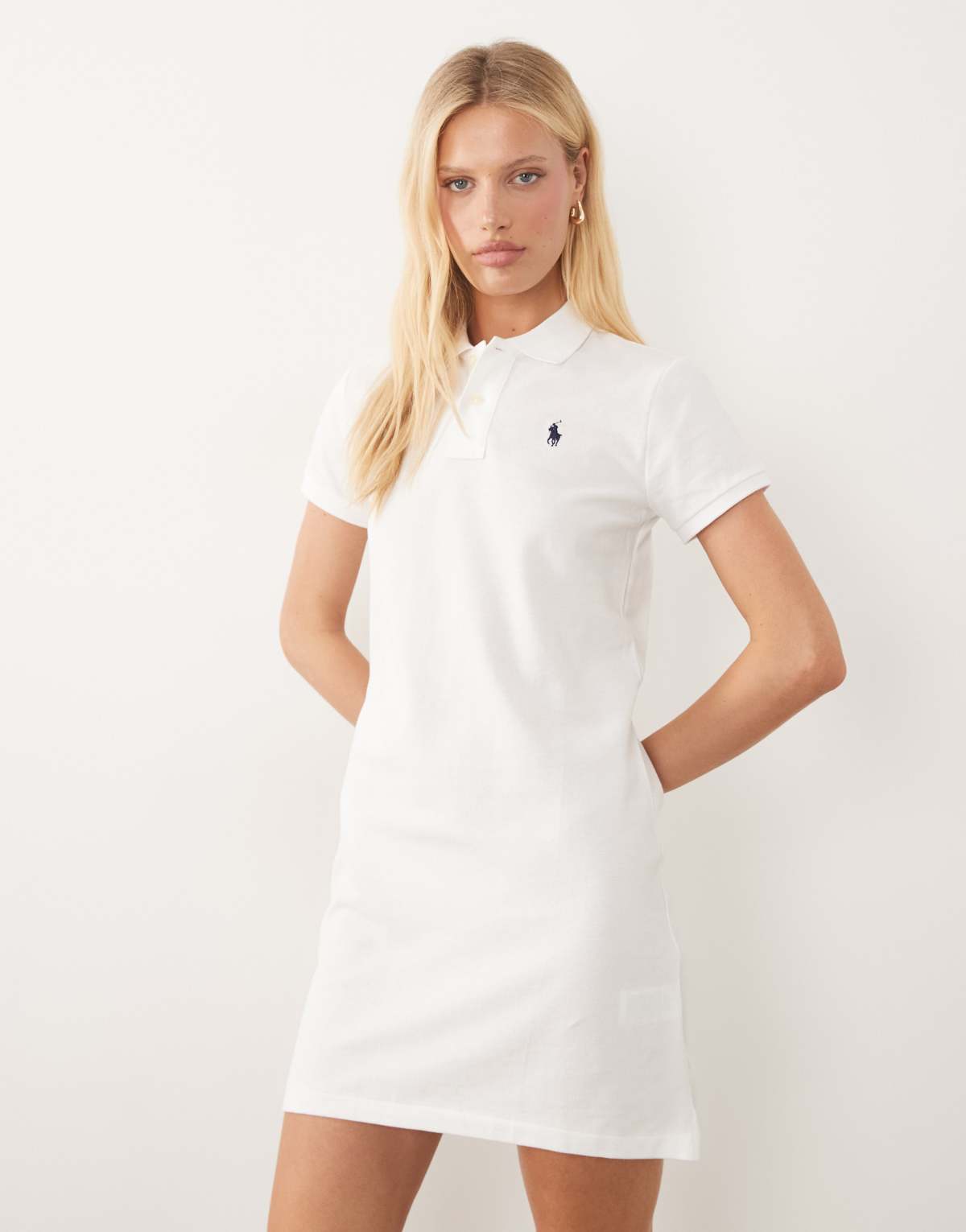Polo Ralph Lauren Vestido blanco casual de manga corta con cuello tipo polo