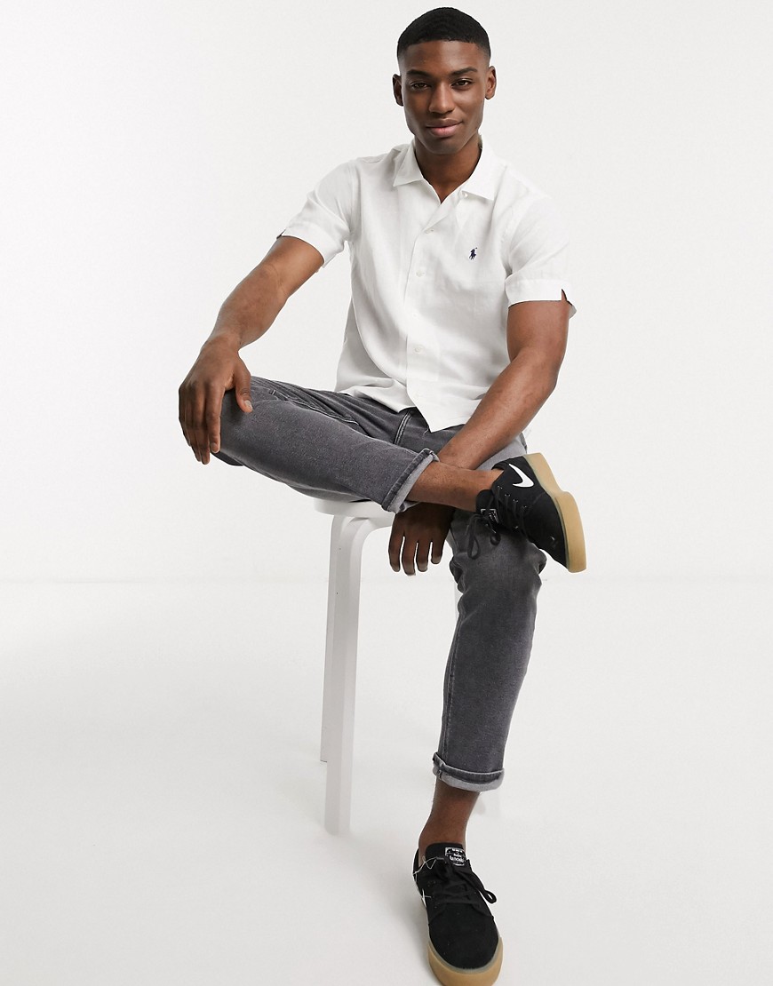 Polo Ralph Lauren – Vit, kortärmad skjorta i linneblandning med normal passform, kubansk, platt krage och logga