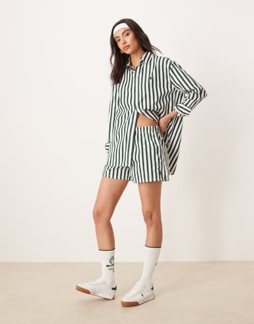 Polo Ralph Lauren – Wimbledon Capsule – Ciemnozielone szorty w paski z logo na piersi, część zestawu