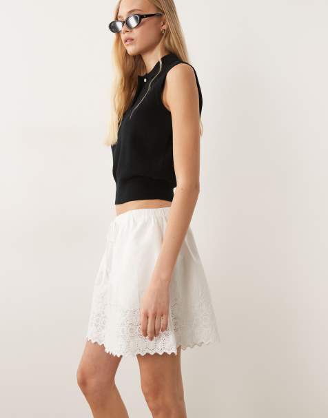 Polo Ralph Lauren woven shorts in white