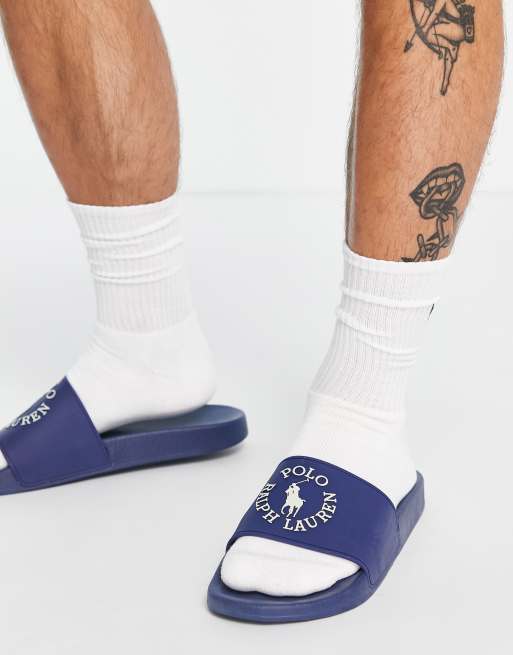 Polo Ralph Lauren x ASOS - Sliders med cirkellogo i marineblå - Kun hos ASOS