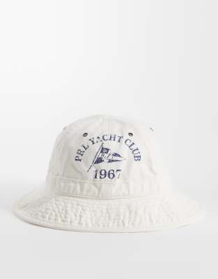 Hat 3