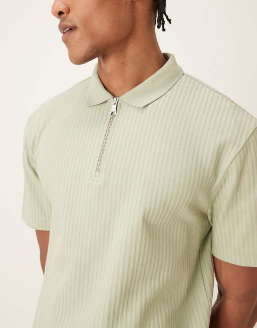 Polo verde pálido de manga corta con cremallera corta y logo Dobson de Farah, 5 de 5