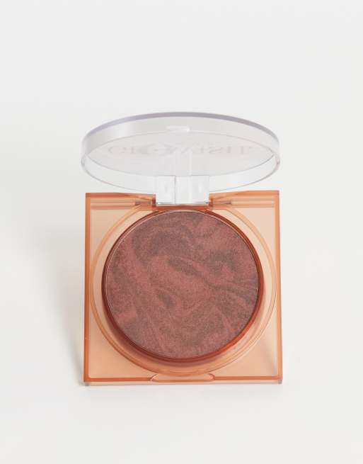 Polvos bronceadores GloWish Soft Radiance de Huda Beauty: Tono 05 Rich, 2 de 4