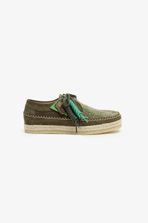 Pompeii x Clarks Originals – Weaver – Wildlederschuhe mit Logo-Etikett in Khaki - view 1