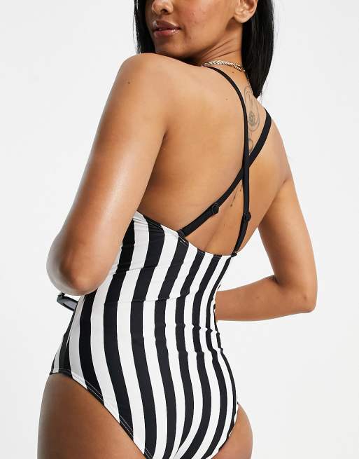 andmary coco pleats swimwear ホワイト　新品 ANDMARY】Coco pleats swimwear
