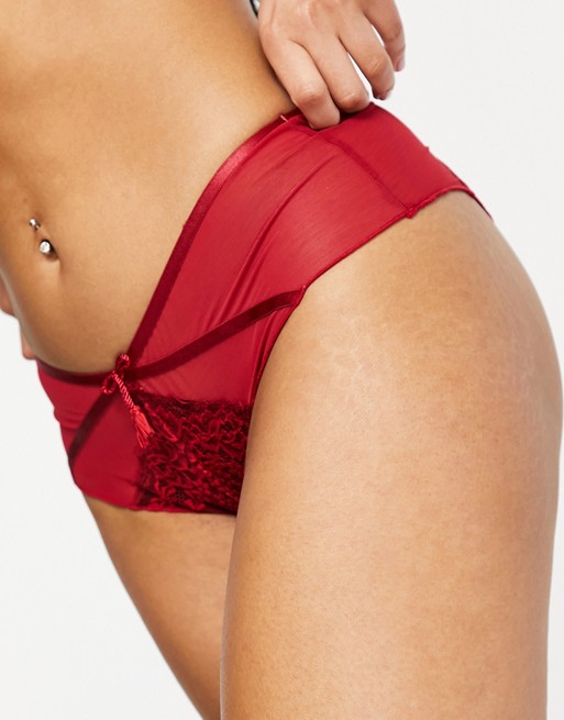 Pour Moi hush short in ruby red