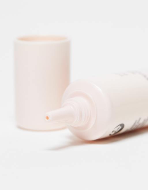 Prebase de maquillaje difuminadora de tamaño viaje Pure Canvas de Laura Mercier, 4 de 4