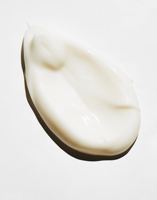 Prebase de maquillaje hidratante Hydra Base de Revolution, 3 de 4