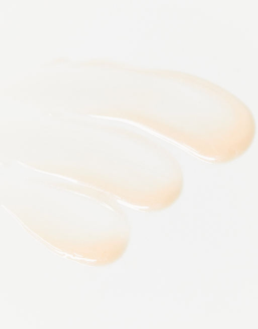 Prebase hidratante iluminadora Pro de Revolution, 3 de 4